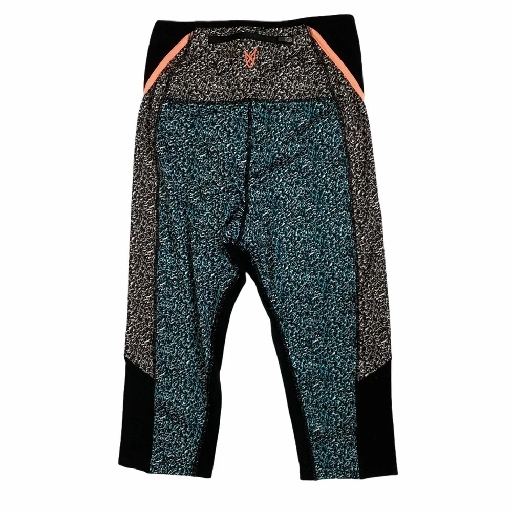 MINKPINK Dreamcatcher Capri Yoga Leggings New